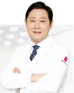 韩国美线整形医院院长丁埰弘