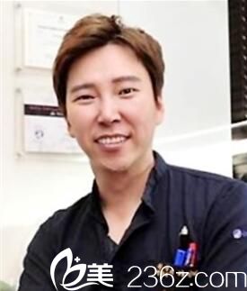 韩国DIMARE整形外科医院李夏荣