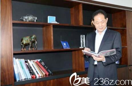 驻马店金玄宫整形张怀军院长