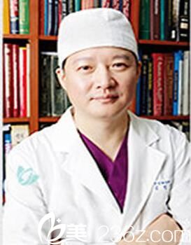 韩国首延整形外科医院代表院长金敏圭