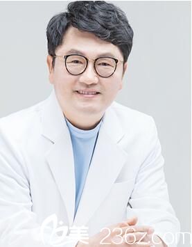 韩国Bozar毛发移植裴强益