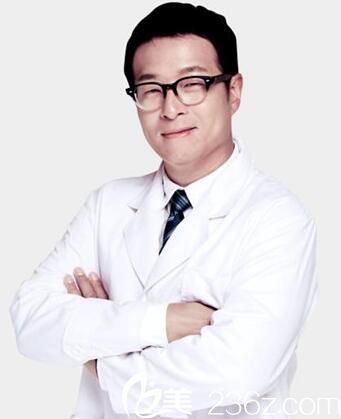 郑州天后整形9月金翰成博士鼻整形优惠活动开启 耳软骨垫鼻尖5800元