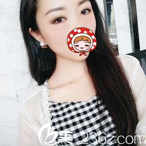 直播我在整形医院做内切祛眼袋全过程及术后一周恢复效果！