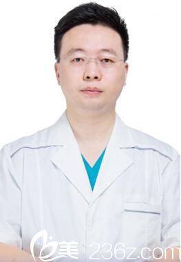 重庆军科整形医疗美容李光月