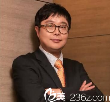 沈阳安娜宝士丽医疗美容整形医院韩国代表院长徐云泳 沈阳安娜宝士丽医疗美容整形医院韩国代表院长徐云泳