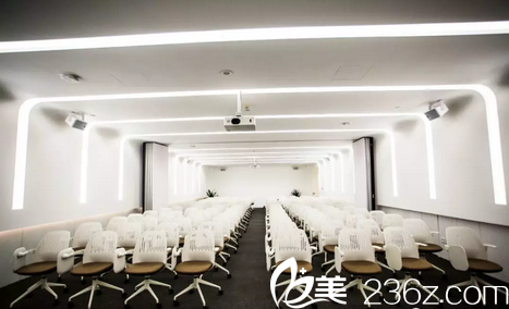 成都<!--<i data=20240703-sp></i>-->学术会议大厅