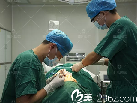 深圳非凡易培金双眼皮手术过程图