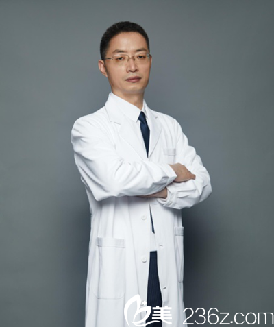 沈阳腾采医疗整形美容机构法人杨庆峰 沈阳腾采医疗整形美容机构法人杨庆峰