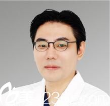 韩国媄琳皮肤整形医院金胜焕