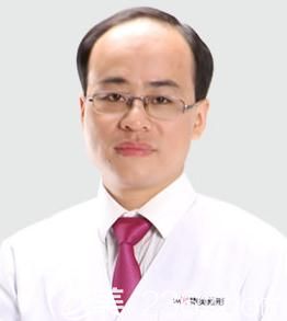 郑州集美整形医院赵亮