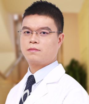 深圳格伦菲尔口腔刘君院长 深圳格伦菲尔口腔刘君院长