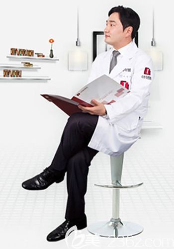 郑宇振 韩国ITEM爱婷填充后脑勺医生