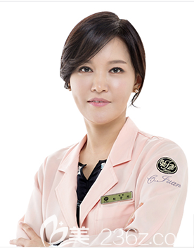 崔庆姬 韩国清潭珠颜整形医院代表院长 崔庆姬 韩国清潭珠颜整形医院代表院长
