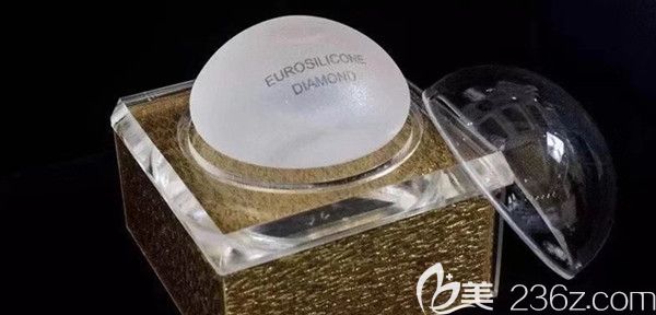 法国ES（伊思雅）假体隆胸