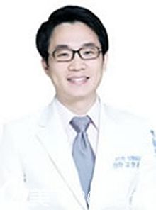 高韩雄 韩国BEST整形外科医院院长 高韩雄 韩国BEST整形外科医院院长