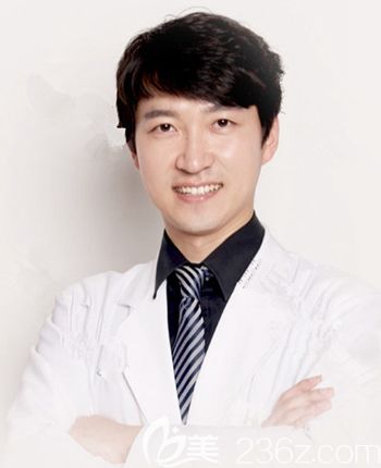 李炫直 韩国ad爱慕整形医院院长