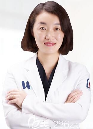 青岛维乐口腔杨春犁医生 青岛维乐口腔杨春犁医生