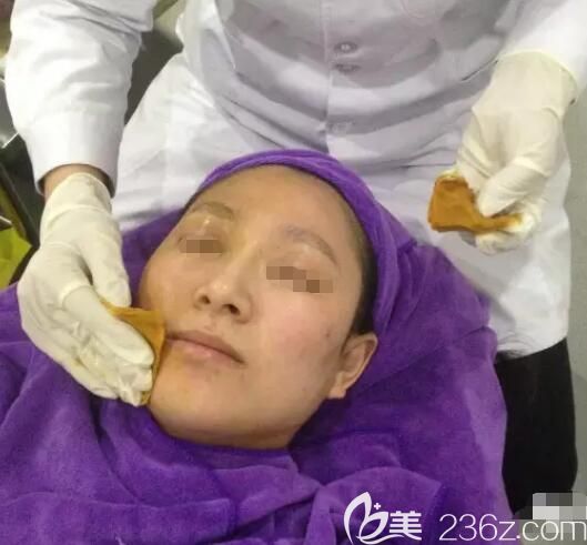 敷麻药之后还要对面部进行消毒处理 敷麻药之后还要对面部进行消毒处理