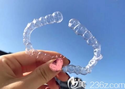 洛阳拜博口腔隐形牙套