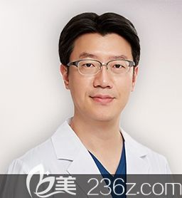 元彰焄 韩国mozart整形外科代表院长