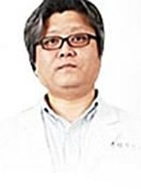 金永民 韩国鼻整形研究所院长 金永民 韩国鼻整形研究所院长