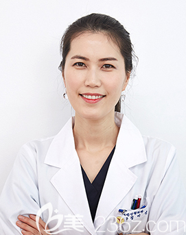 韩国蜡笔Crapas整形外科院长郑美善 韩国蜡笔Crapas整形外科院长郑美善