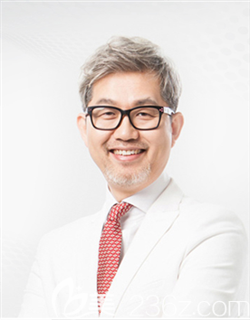 安敬天 韩国cellpia整形医院代表院长 安敬天 韩国cellpia整形医院代表院长