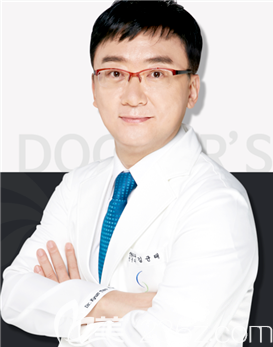 韩国延世多仁整形外科医院院长金均泰