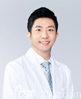 韩国1毫米mm整形外科金烔锡院长 韩国1毫米mm整形外科金烔锡院长