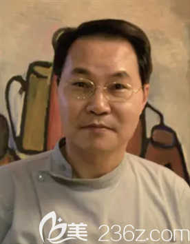 金仍坤 韩国狎鸥亭feel整形外科代表院长 金仍坤 韩国狎鸥亭feel整形外科代表院长