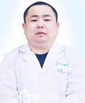 长沙中诺口腔医院正畸科主任覃伟 长沙中诺口腔医院正畸科主任覃伟