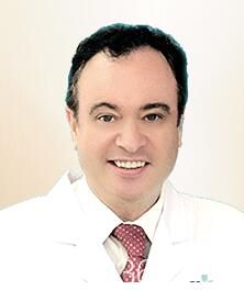 沈阳盛大口腔医院业务副院亚历克斯 沈阳盛大口腔医院业务副院亚历克斯