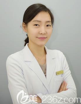 金高恩 韩国星星整形外科医院院长 金高恩 韩国星星整形外科医院院长