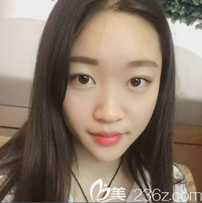 在广州海峡做鼻子前的样子 在广州海峡做鼻子前的样子