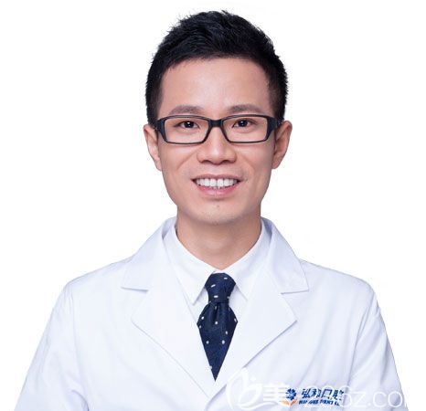 深圳弘和口腔郑建伟医生 深圳弘和口腔郑建伟医生