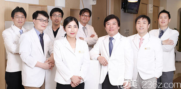 韩国medipium整形外科医生团队