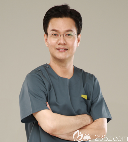 韩国真满毛发移植医院金宙溶院长