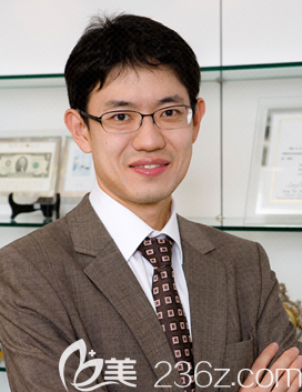 韩国JAMIE整形外科郑基浩院长 韩国JAMIE整形外科郑基浩院长