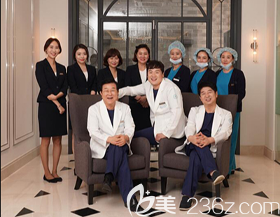 韩国ALLURA整形外科医生团队