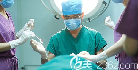 正规医院脂肪填充手术过程图