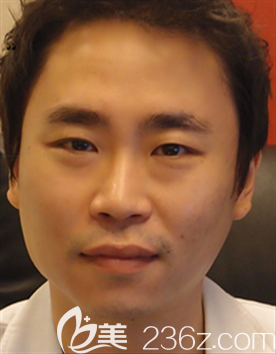 文成男 韩国BeyondMoon整形外科代表院长 文成男 韩国BeyondMoon整形外科代表院长