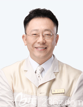 韩国透明牙科医院姜制勋院长