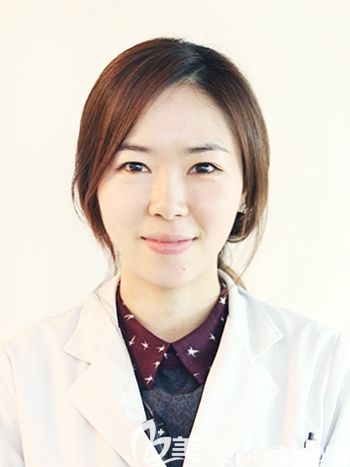 朴智慧 韩国优露牙科医院院长