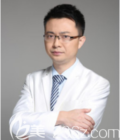 成都西区整形美容医院黄富伟 成都西区整形美容医院黄富伟