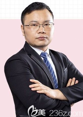 中山香山口腔医院种植科医生沈国栋 中山香山口腔医院种植科医生沈国栋