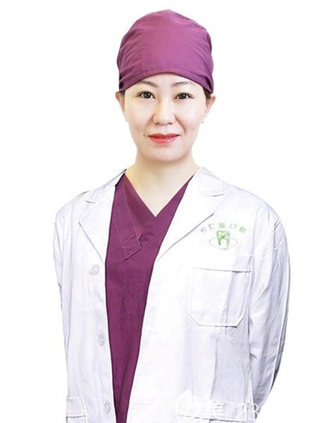 银川和仁堂口腔门店医生张洁