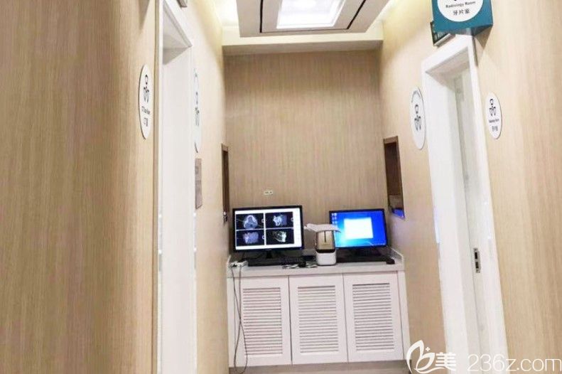 维乐口腔有一支专业化的医生团队 维乐口腔有一支专业化的医生团队