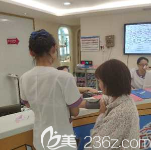 我在北京美莱做脂肪隆胸术前检查照 我在北京美莱做脂肪隆胸术前检查照