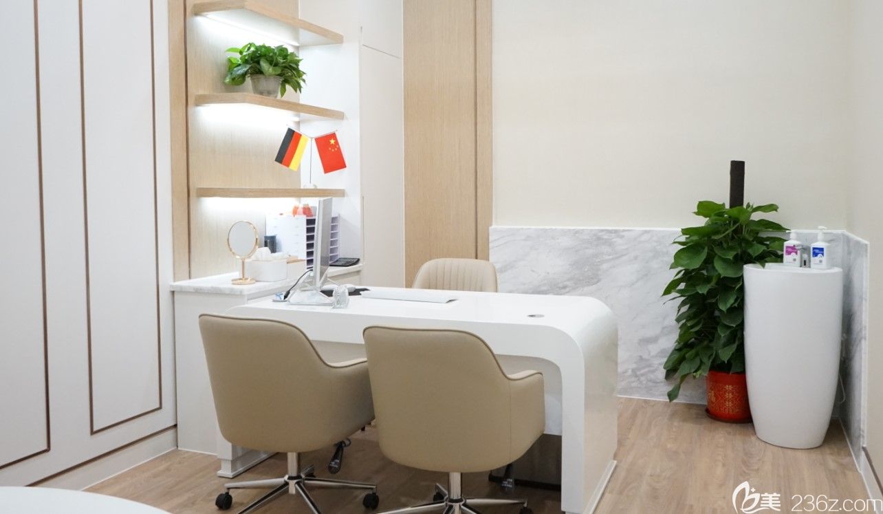 佛山登特口腔看诊室环境 佛山登特口腔看诊室环境