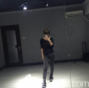 北京艺美黄星医生腿部吸脂案例 北京艺美黄星医生腿部吸脂案例